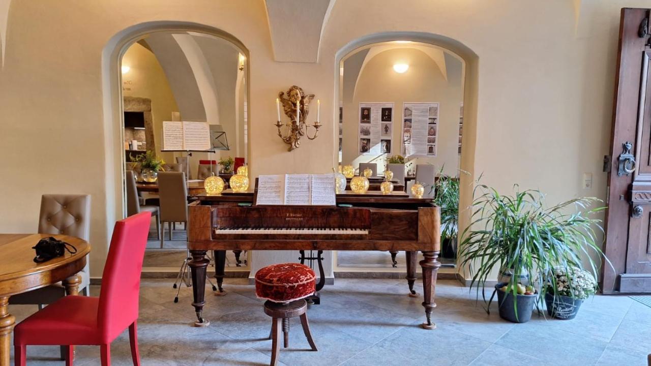 Stadtpalais Familien-Suite 4 Zimmer Mit Galerie Maximal 6 Personen เบาท์เซน ภายนอก รูปภาพ