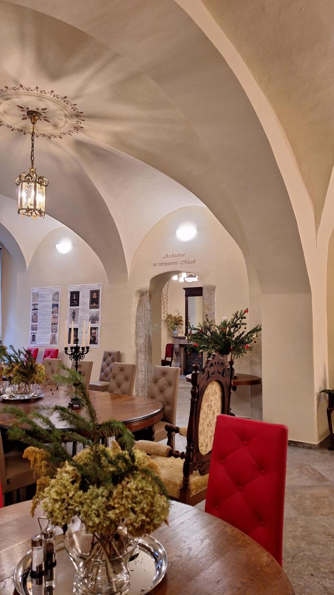 Stadtpalais Familien-Suite 4 Zimmer Mit Galerie Maximal 6 Personen เบาท์เซน ภายนอก รูปภาพ