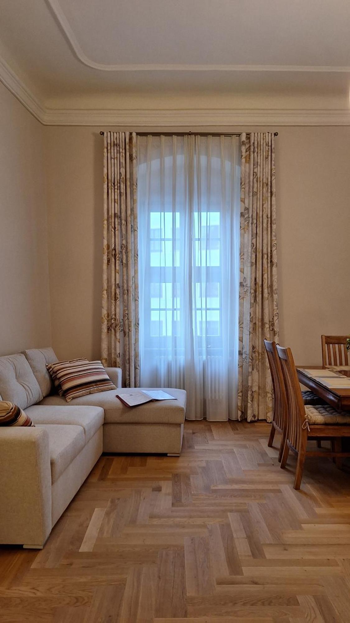 Stadtpalais Familien-Suite 4 Zimmer Mit Galerie Maximal 6 Personen เบาท์เซน ภายนอก รูปภาพ
