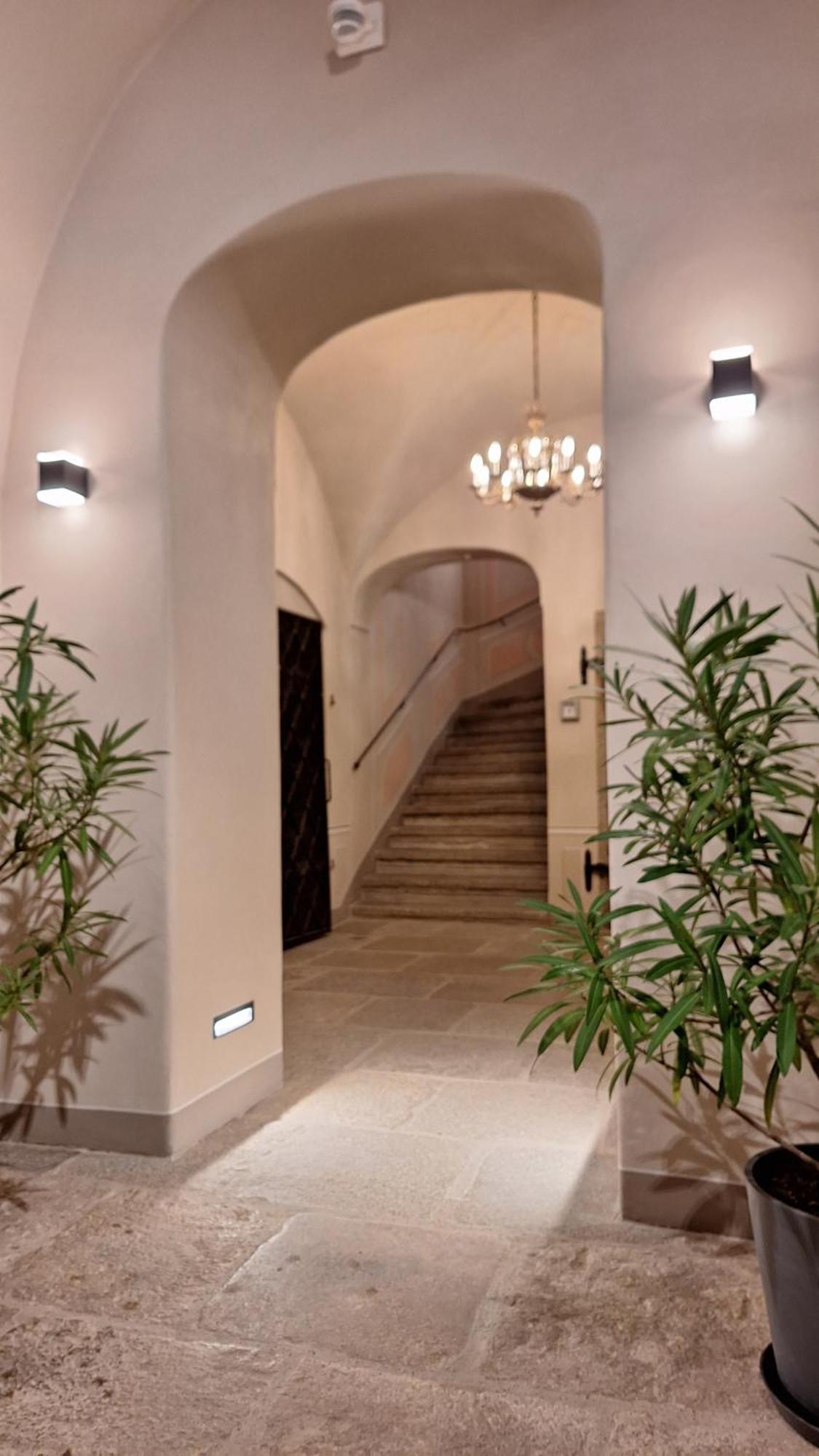 Stadtpalais Familien-Suite 4 Zimmer Mit Galerie Maximal 6 Personen เบาท์เซน ภายนอก รูปภาพ